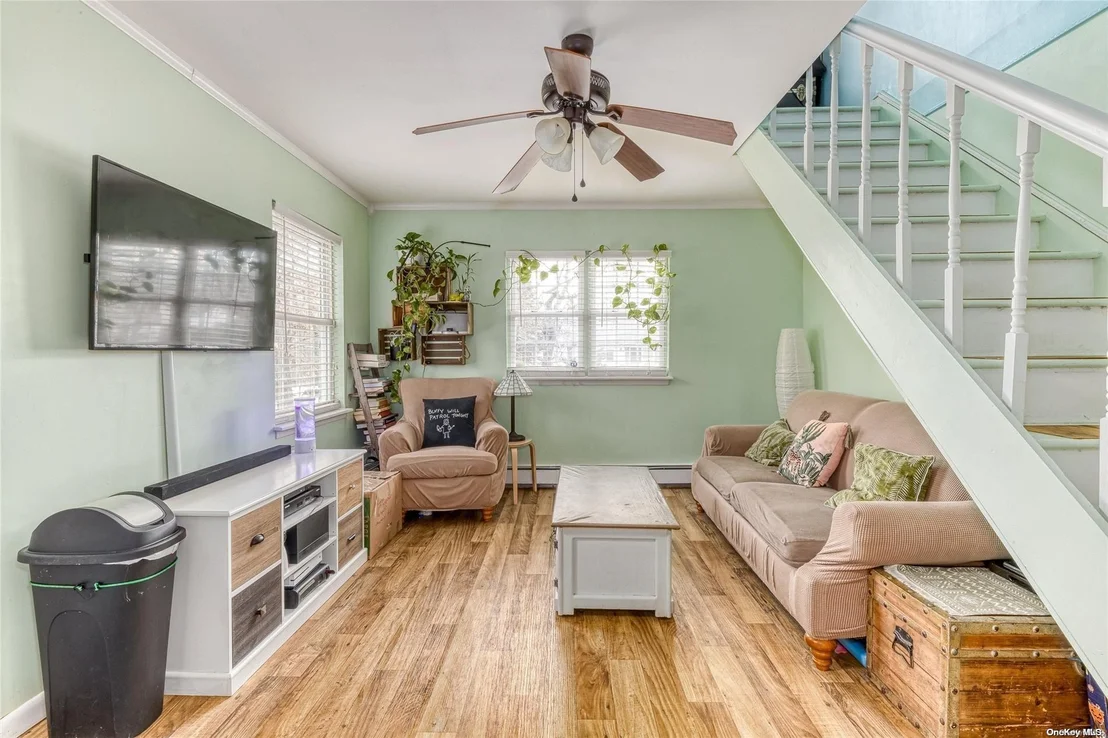 Photo of 86 Montgomery Avenue
