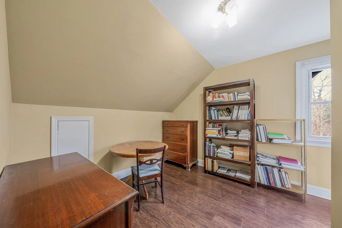 Photo of 397 Split Rock Road