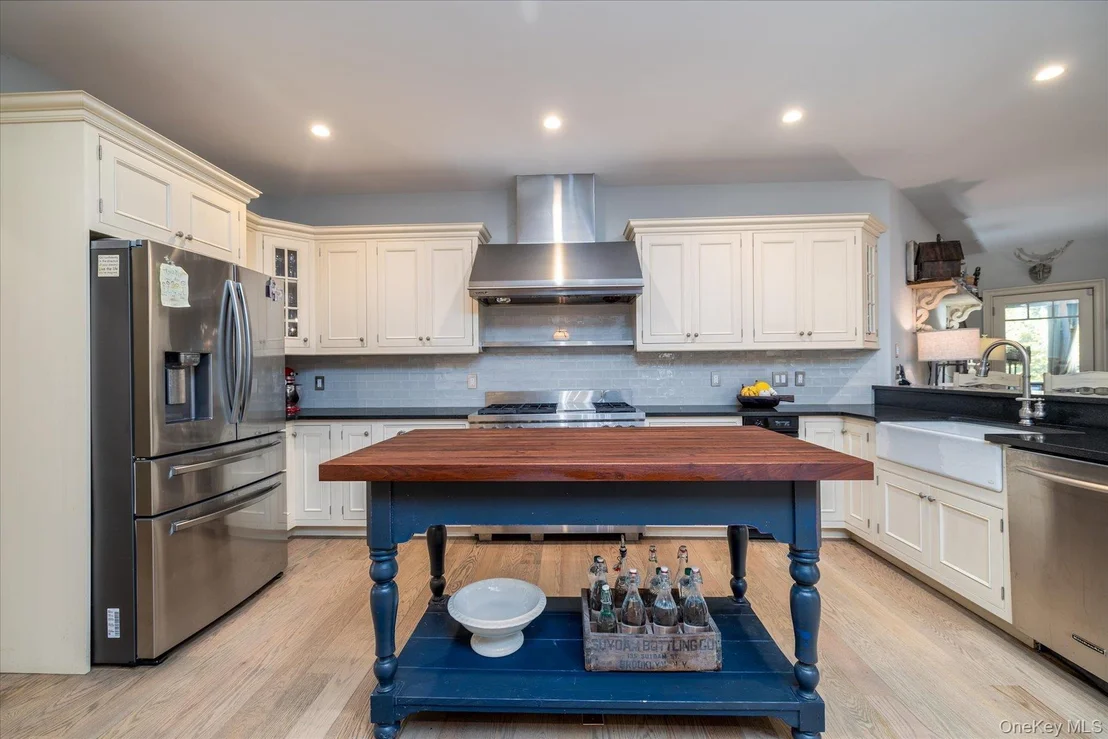 Photo of 1750 Laurel Lake Drive