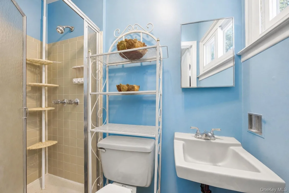 Photo of 785 Sequoia Drive