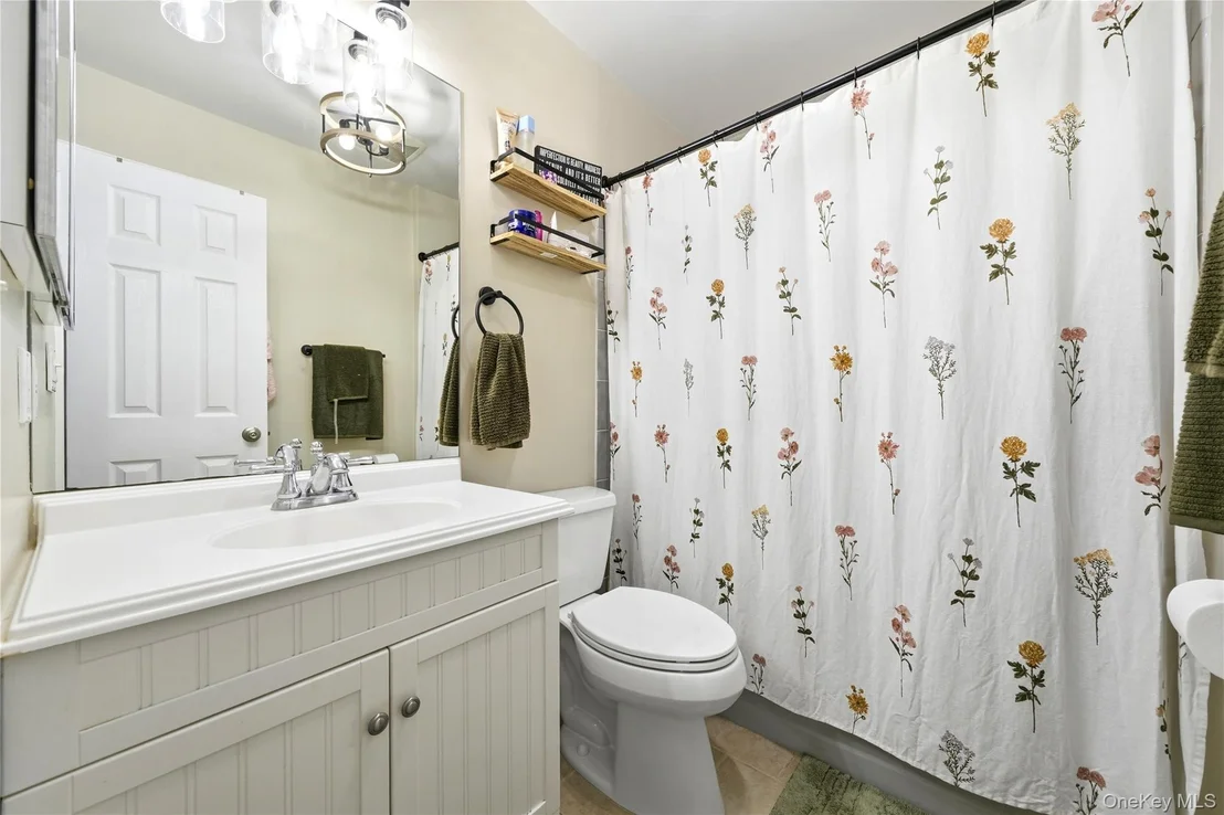 Photo of 21 Broadlawn Drive