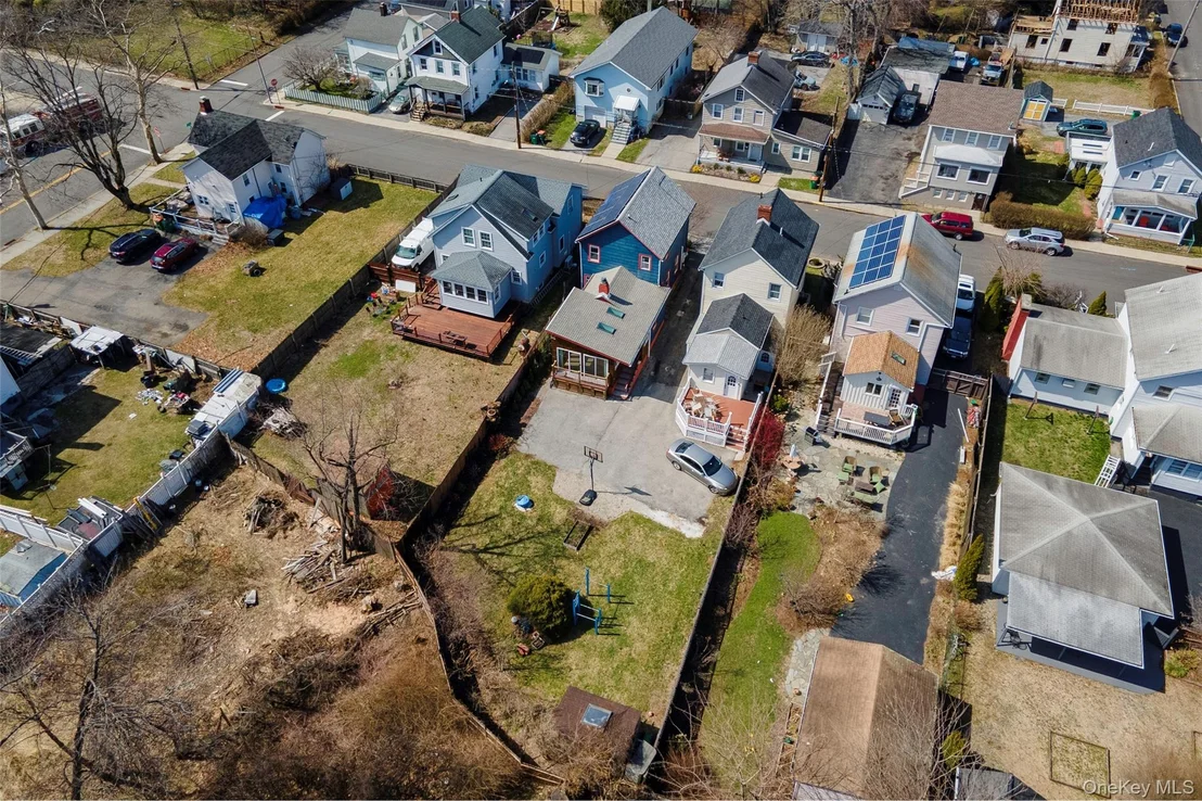 Photo of 39 N Chestnut Street