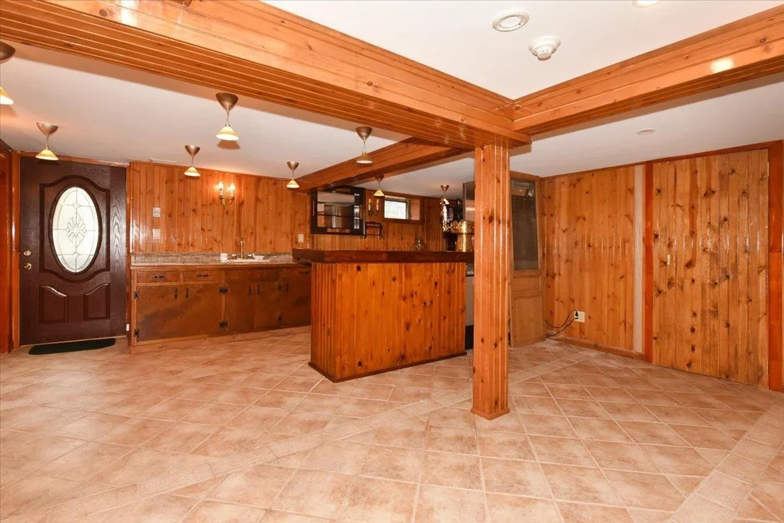 Photo of 41 Grassy Pond Drive