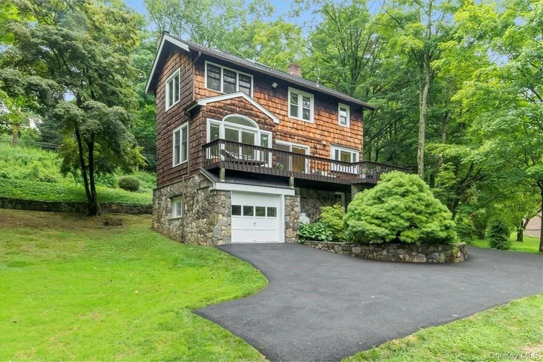 Photo of 28 Inningwood Road