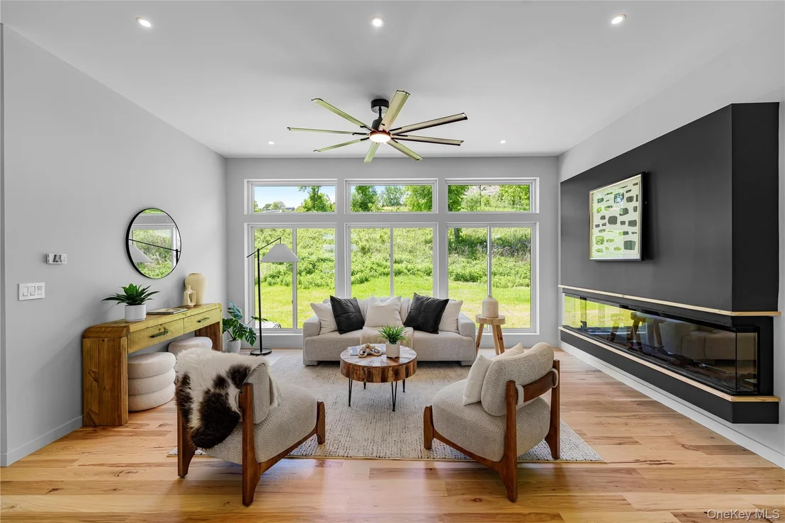 Photo of 8 River Vista Drive