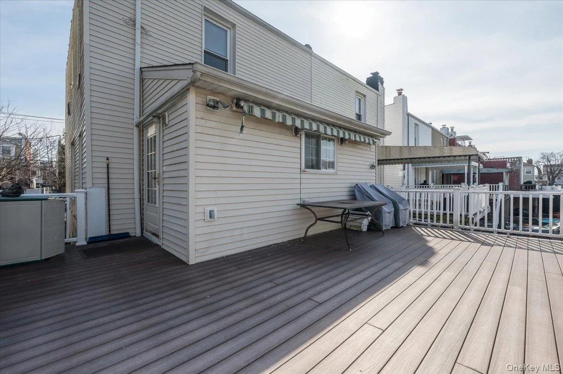 Photo of 249 Quincy Avenue