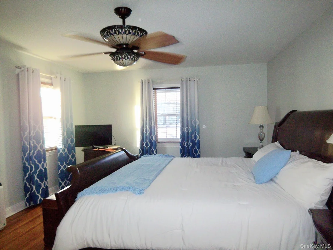 Photo of 40 Harding Parkway