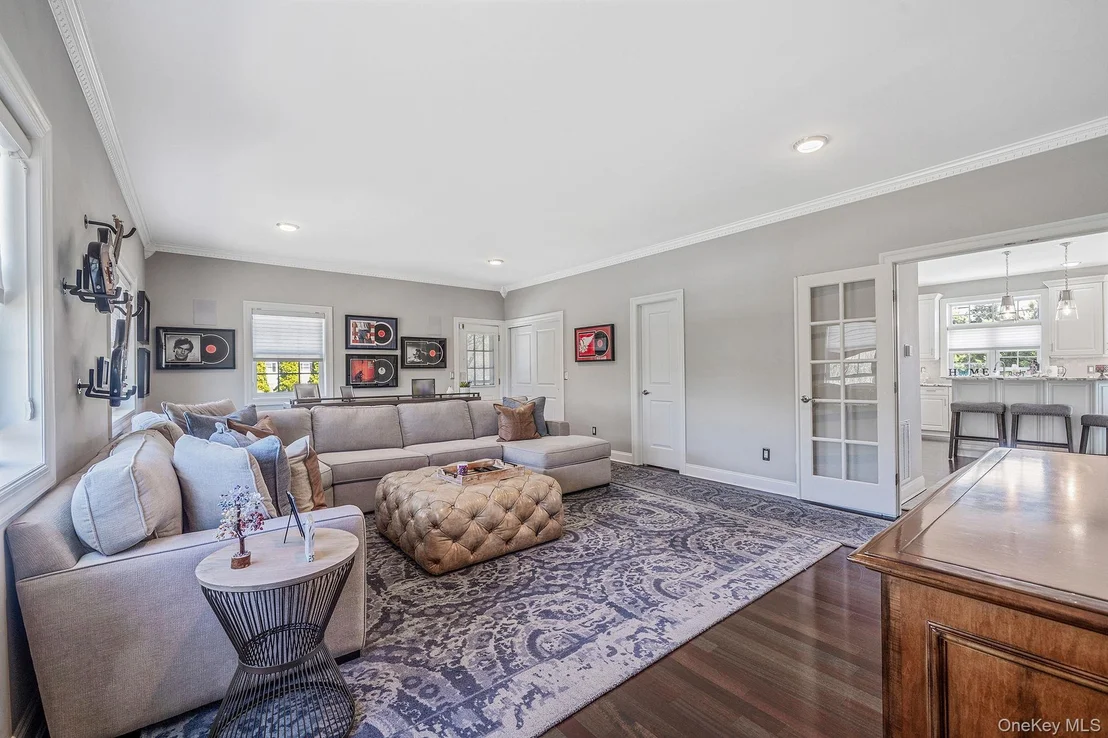 Photo of 9 Sunset Lane