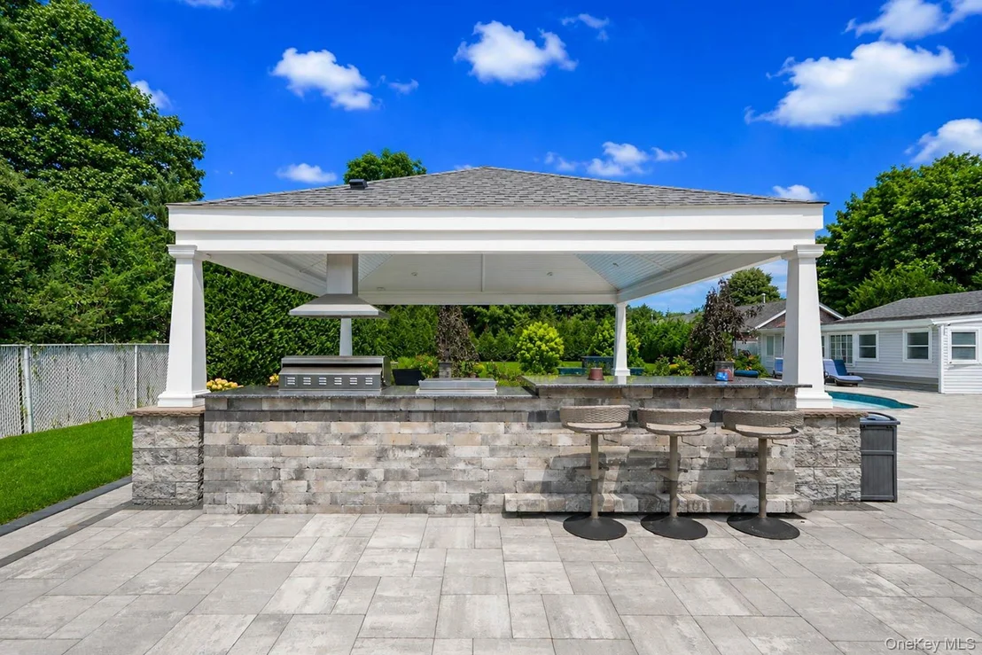 Photo of 299 Patchogue Yaphank Road
