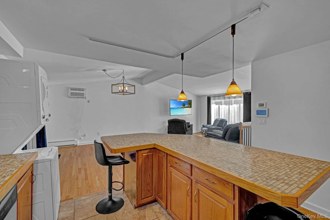 Photo of 128 Kentview Drive