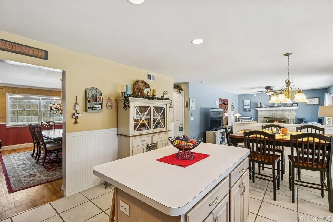 Photo of 41 Locust Drive