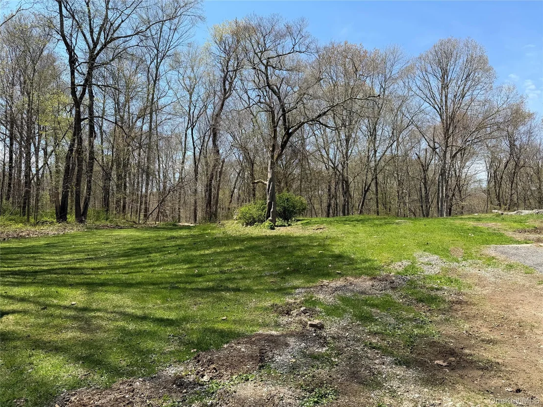 Photo of 450 Haviland Drive