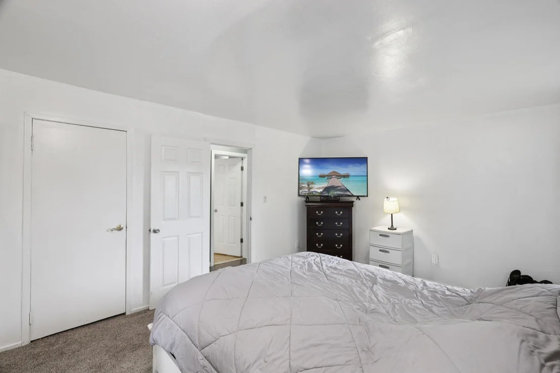 Photo of 17 Lombardy Drive
