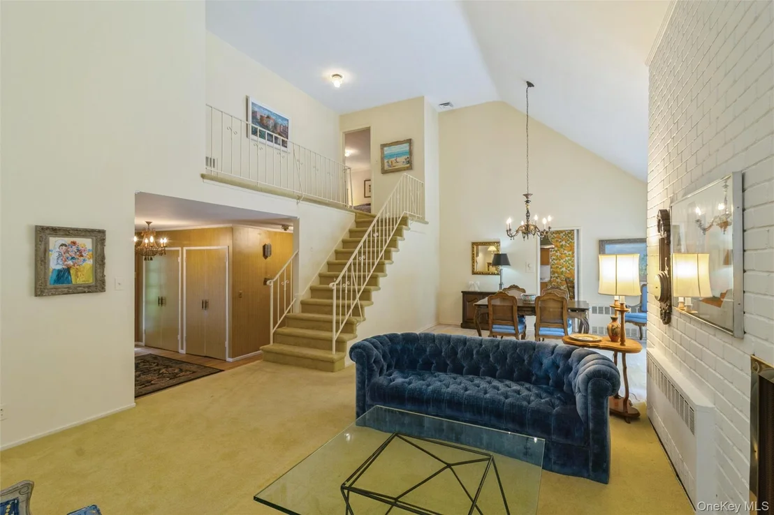 Photo of 5 Hemlock Drive