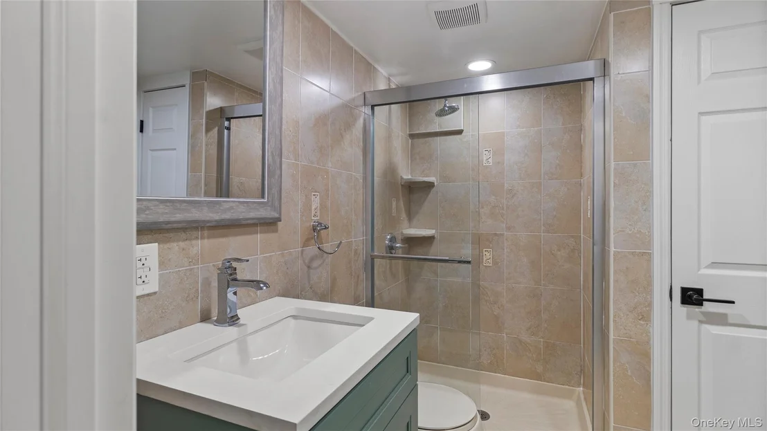 Photo of 32 Florence Avenue
