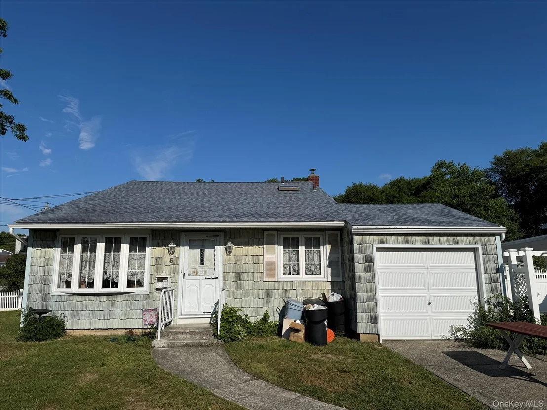 Photo of 5 Lion Lane