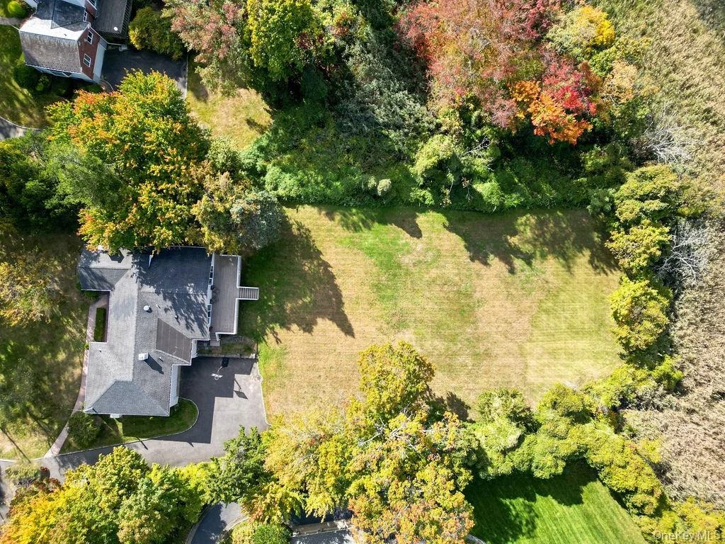 Photo of 24 Hemlock Drive