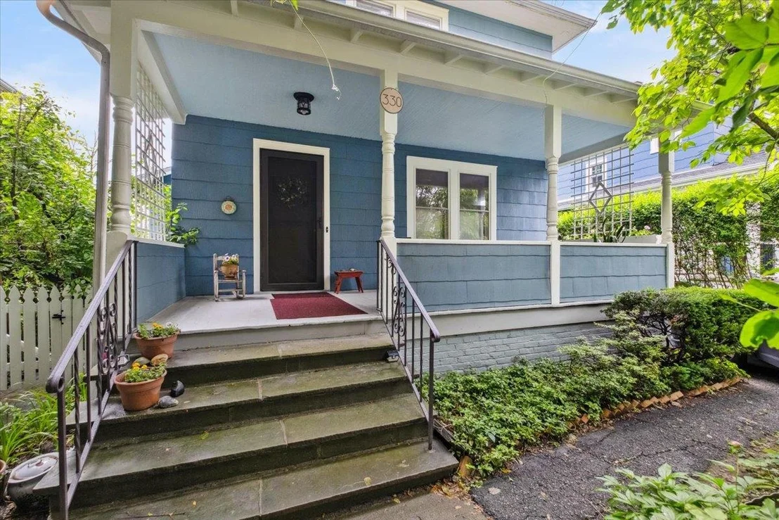 Photo of 330 Union Avenue