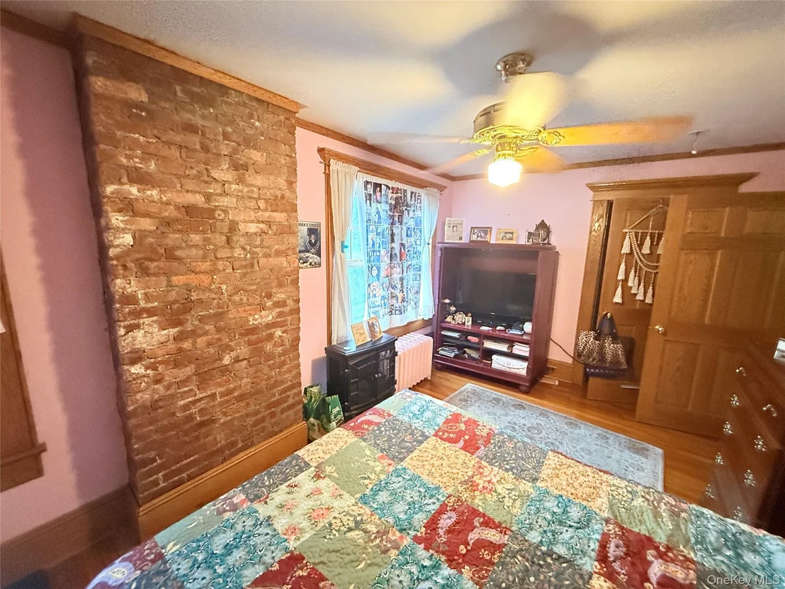 Photo of 205 High Street