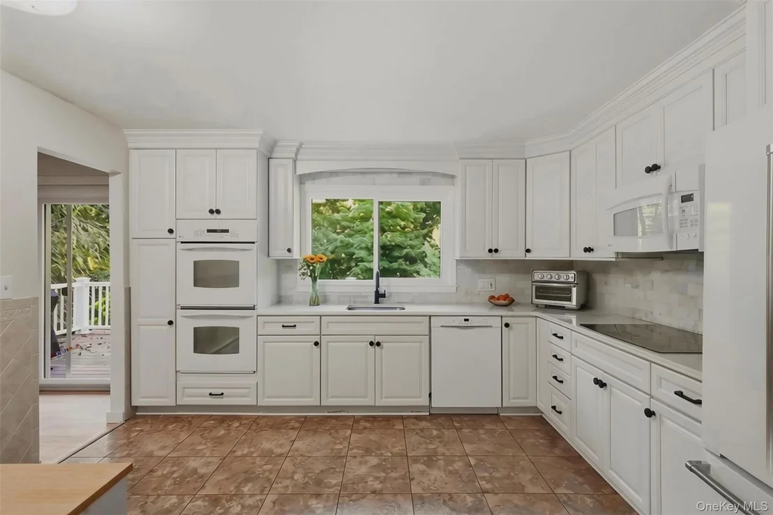 Photo of 136 Hustis Road