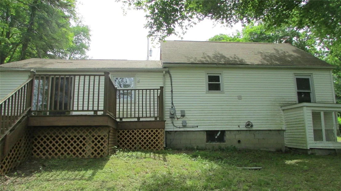 Photo of 231 Lakeview Road