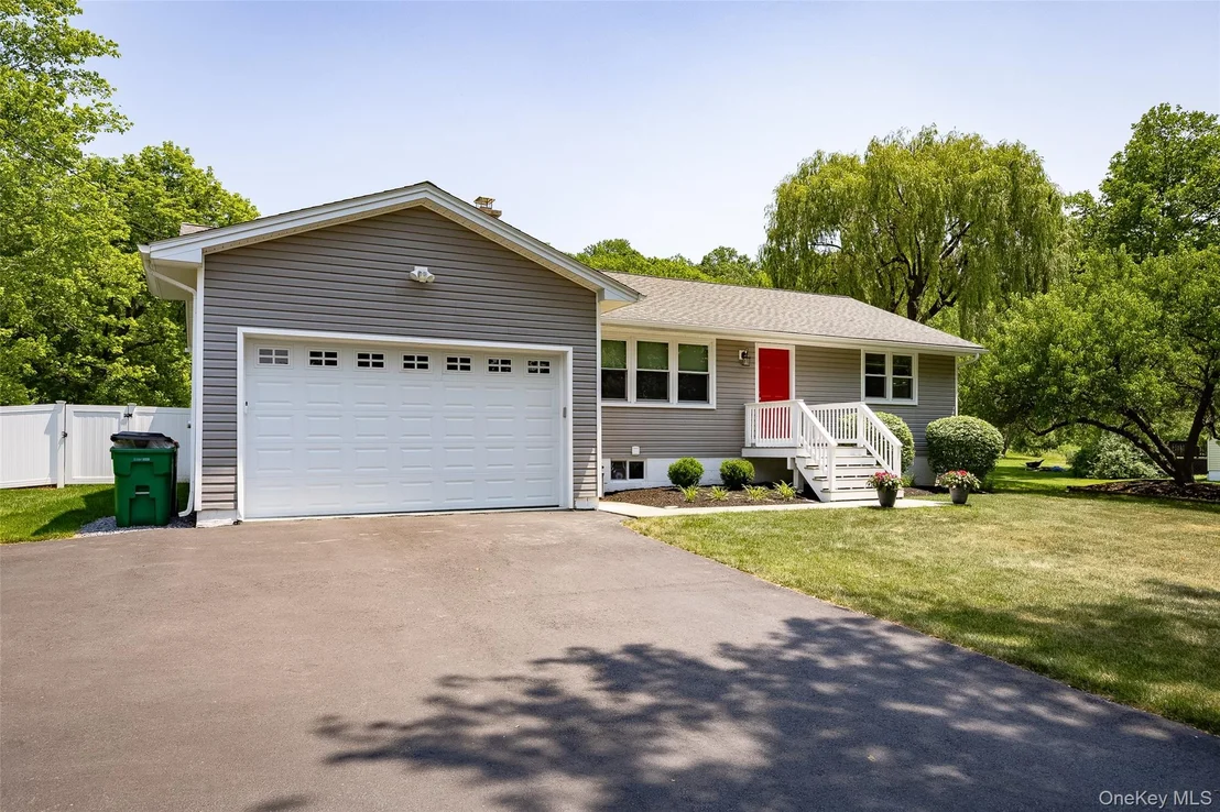 Photo of 12 Hi View Road