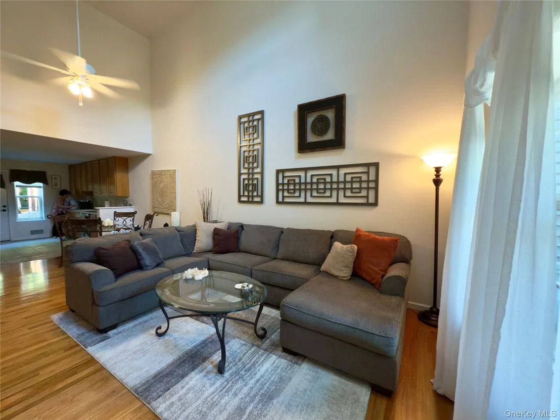 Photo of 140 Pinebrook Drive