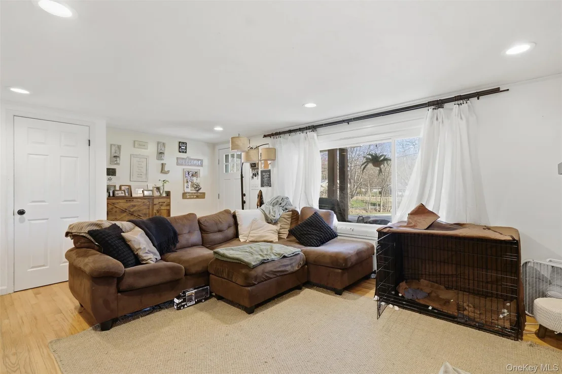 Photo of 4 Linden Drive