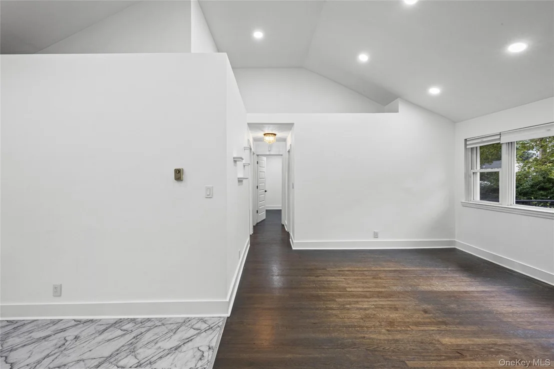 Photo of 84 Rosedale Road