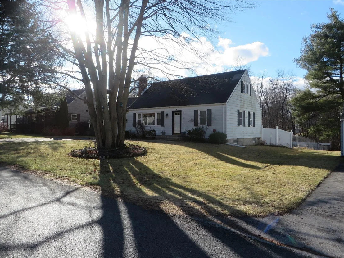Photo of 43 Winnie Lane
