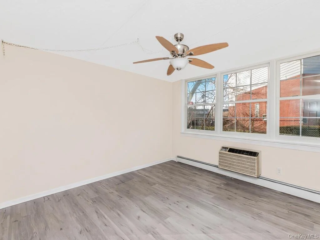 Photo of Unit 10121 at 121 Sunset Boulevard