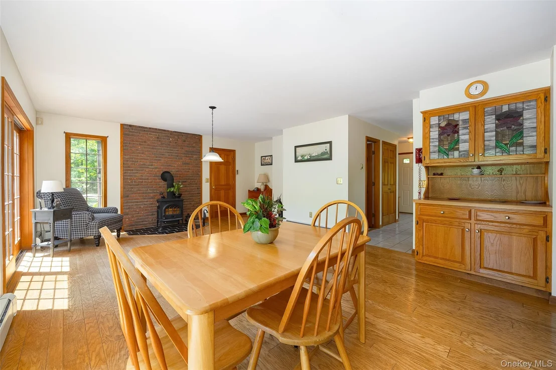 Photo of 44 Eleanor Drive