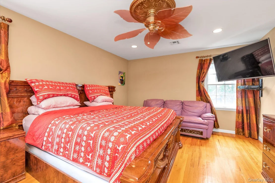 Photo of 1674 Birch Drive