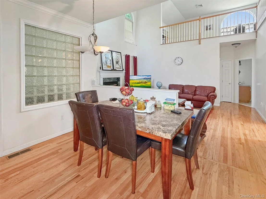 Photo of 43 Regency Drive