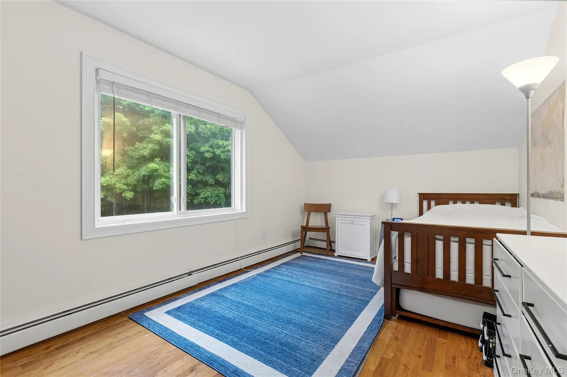 Photo of 65 Cliffside Lane