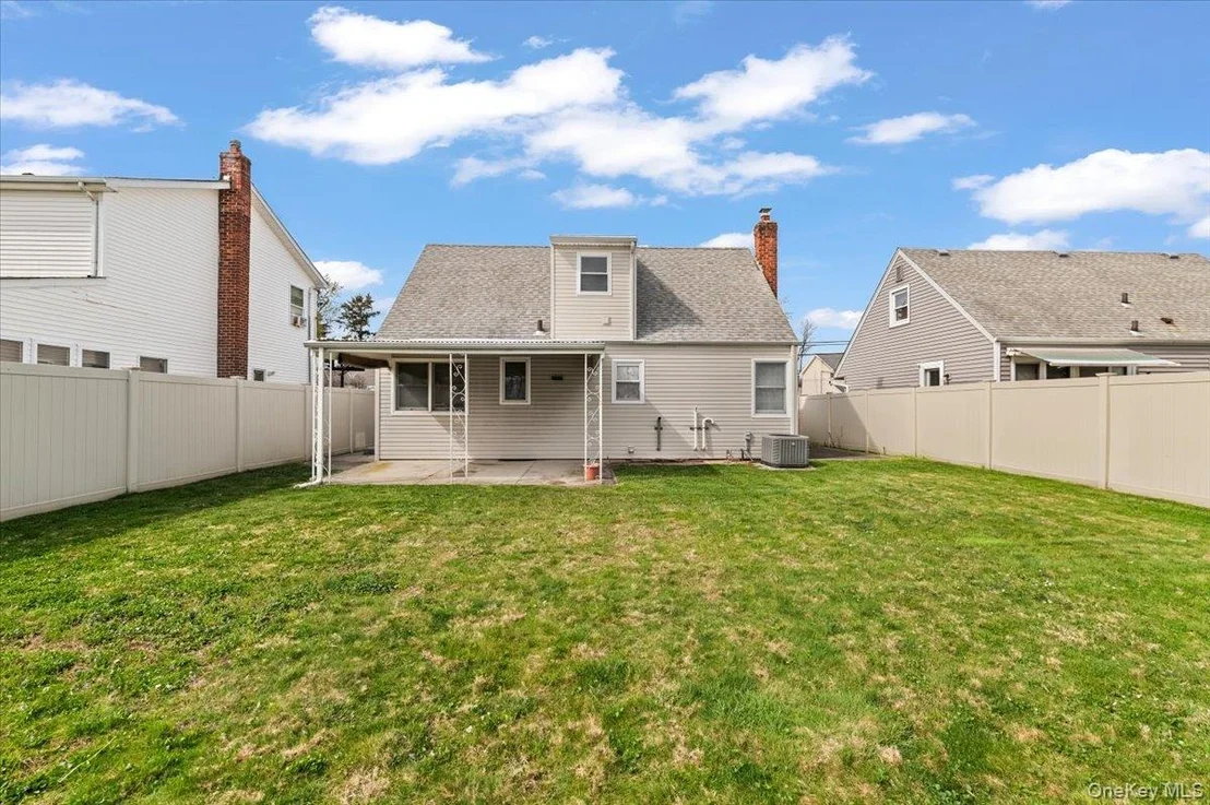 Photo of 51 Audrey Avenue