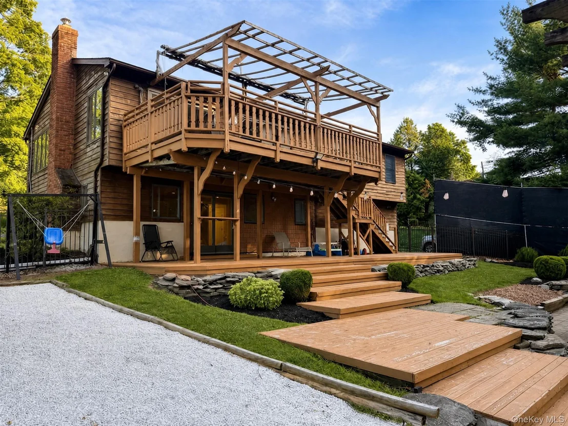 Photo of 15 Arlington Drive