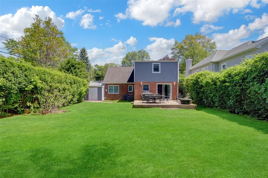 Photo of 61 Maple Drive