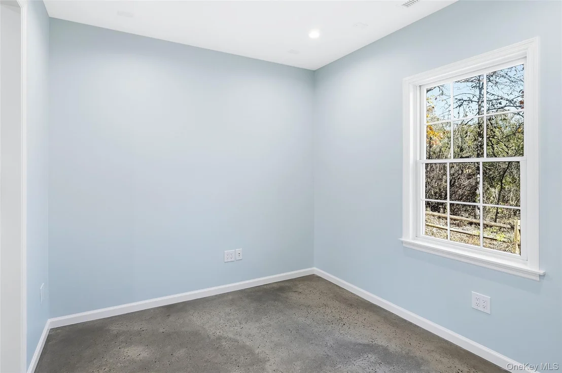 Photo of 40 Cushman Road