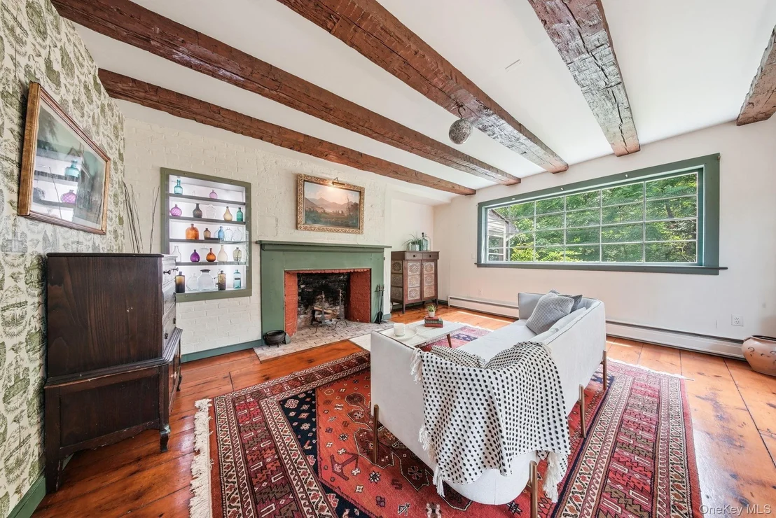 Photo of 4 Plains Road