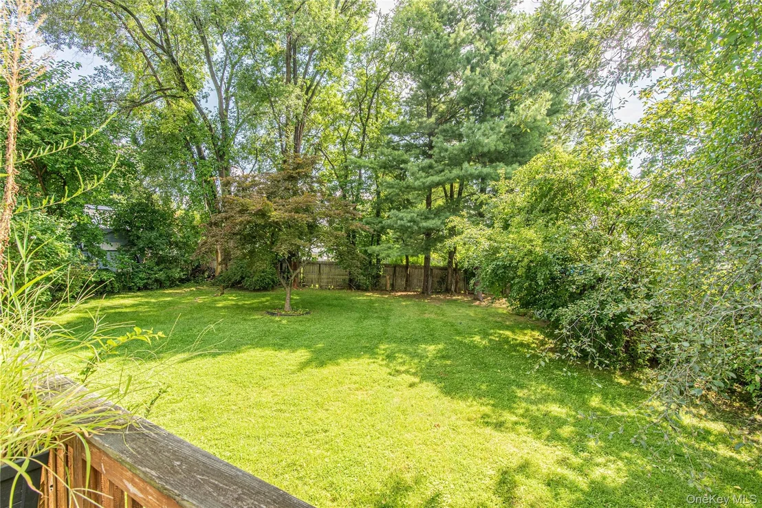 Photo of 218 Fishkill Landing