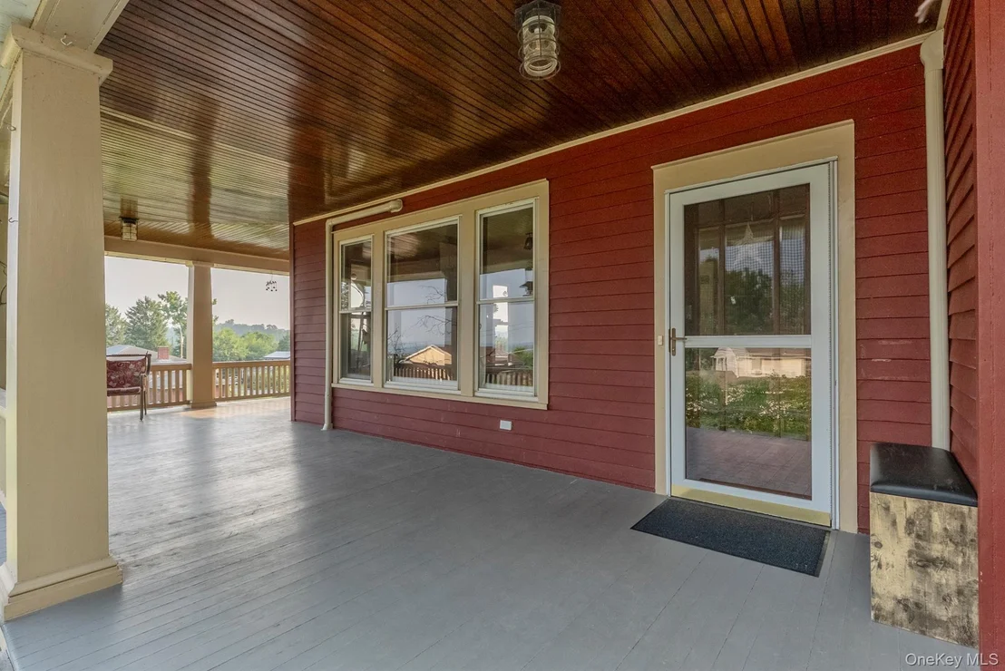 Photo of 108 Latham Circle