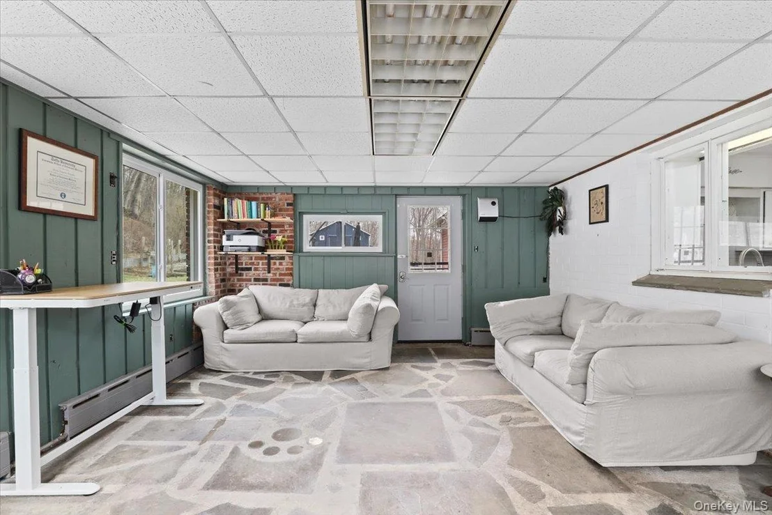 Photo of 6 Annarock Drive