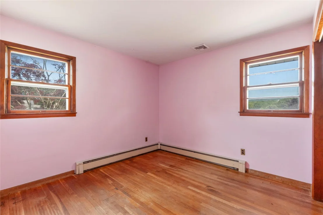 Photo of 156 2nd Street