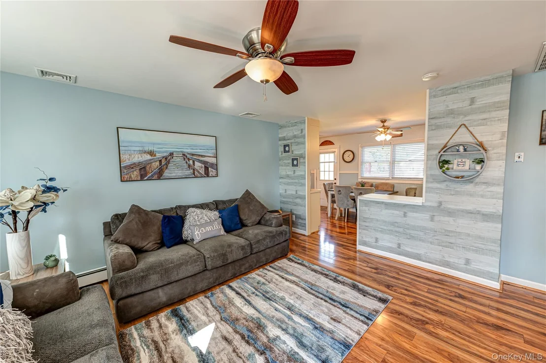Photo of 869 Udall Road