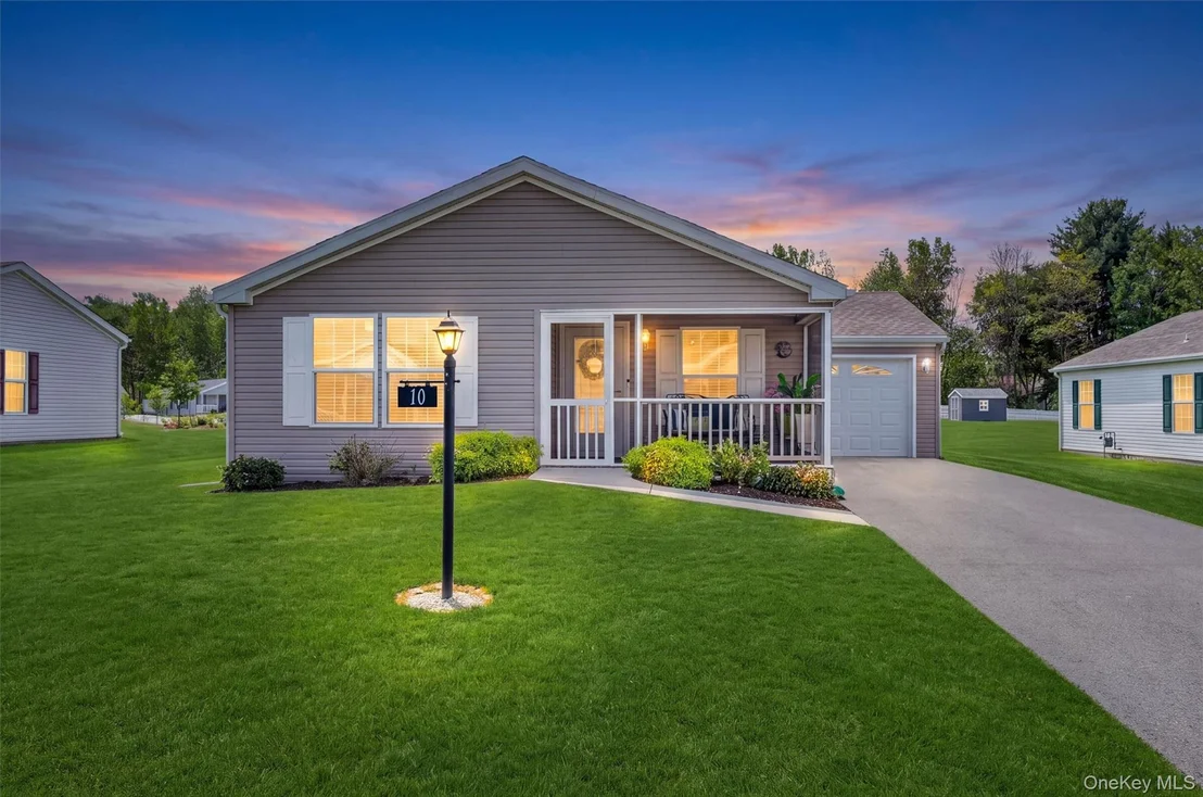 Photo of 10 Orlando Drive
