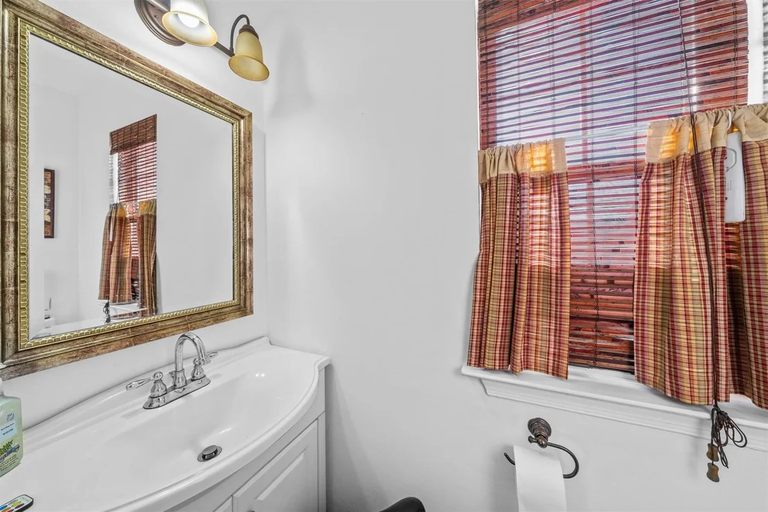 Photo of 8 Poplar Circle