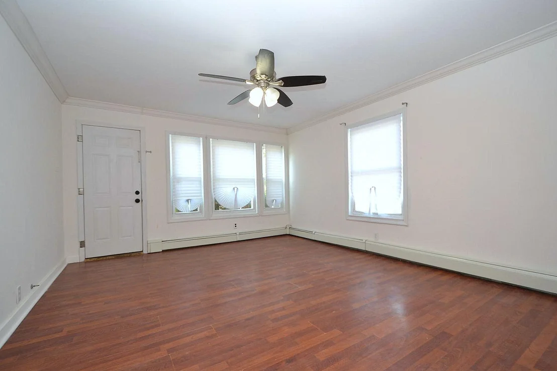 Photo of 179 Lynbrook Drive