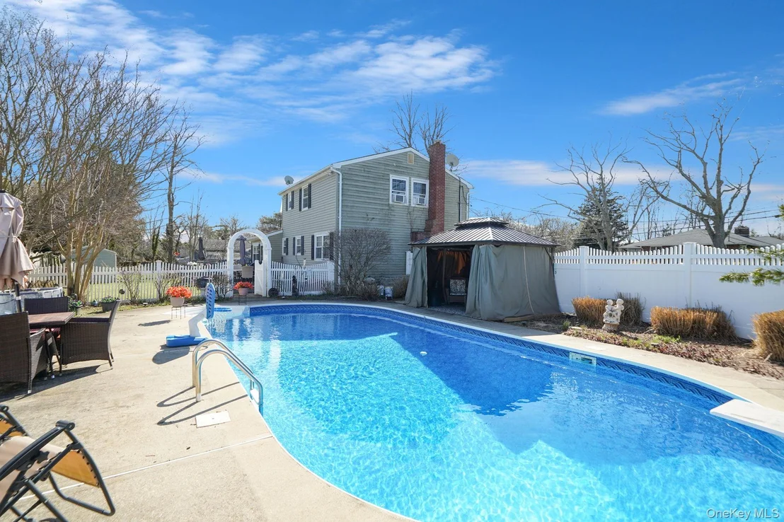 Photo of 9 Southern Boulevard
