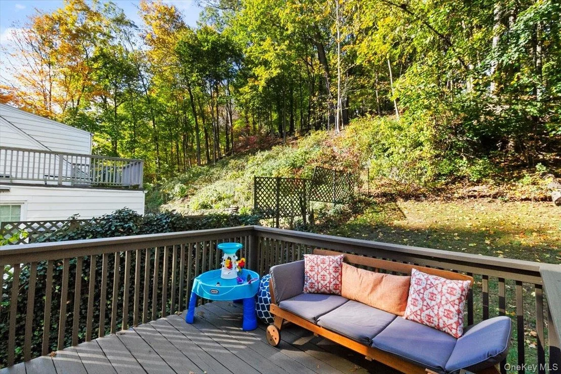Photo of 150 Parkview Place